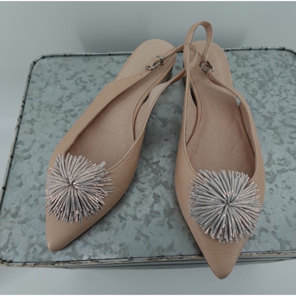 Hispanitas Nude Leather Pom Pom Slingback Flats Pointed Toe Made in Spain 38.5